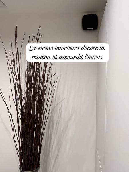 Installation de caméras de vidéo-surveillance filaires extérieures pour une maison à Nîmes, combien ça coûte?
