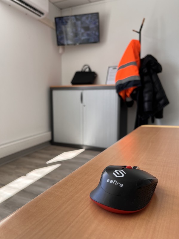 Installer des caméras filaires IP HD de vidéo surveillance avec application téléphone pour les bureaux, les entrepôts et les quai d’un transporteur à Cavaillon en PACA