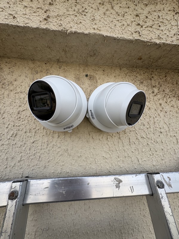 Installation de vidéoprotection IP à Saint-Martin-de-Crau : extension du système existant sans travaux lourds

