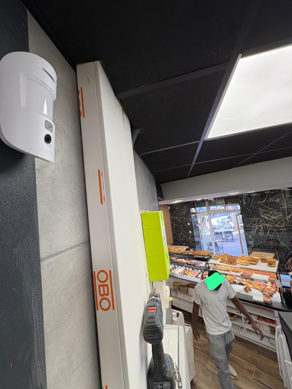 Installation d’un système complet de vidéoprotection et d’alarme intrusion à Marseille – Quartier Lodi