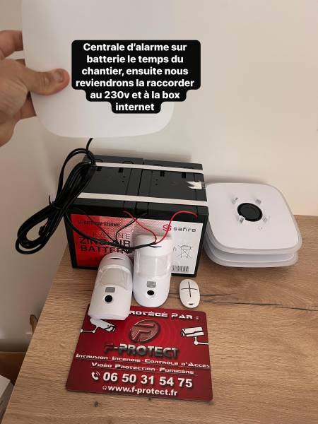 Sécurisez votre chantier jusqu'à la fin des travaux grâce à notre système d'alarme autonome fonctionnant sans éléctricité ni box internet