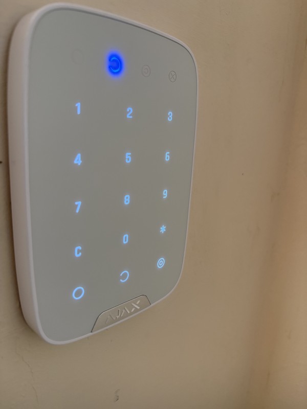Installation d’alarme et de caméras de surveillance à L’Isle-sur-la-Sorgue : protégez vos biens efficacement