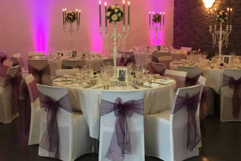 Installer une alarme incendie type 3 avec messages d'alerte pré-enregistré pour une salle de reception à La GARDE en PACA