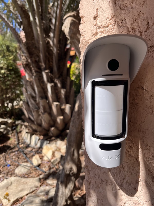 détection avec prise de photo sur 15m et 90° pour une maison ou un local professionnel sans aucun abonnement en auto-surveillance