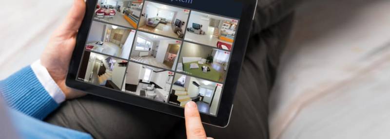 Installateur pour des caméras de surveillance IP filaires avec enregistreur dans une copropriété à Marseille Nord en PACA